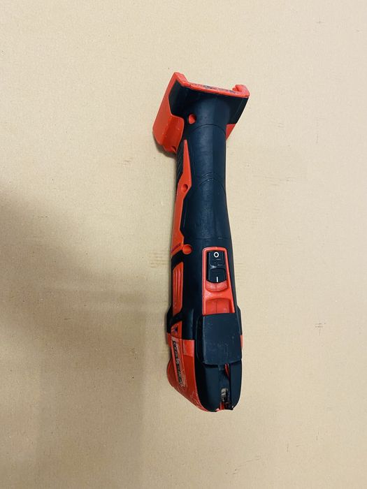 Multifunctionala Milwaukee M18 BMT