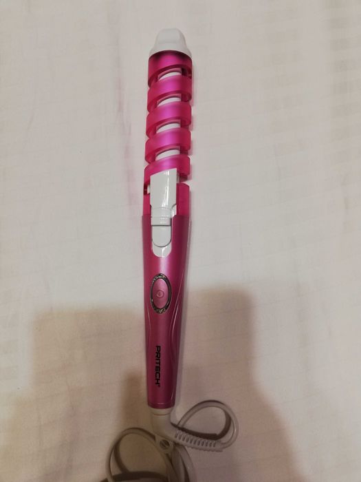 Продавам профисионална маша за коса с керамично покритие