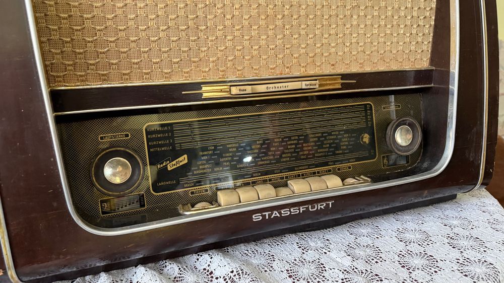 Radio Strassfurt RFT Super Strassfurt 600