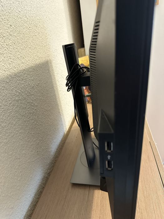 Monitor Professional Dell 22 P2210 cu soundbar Dell AX510