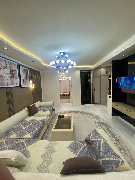 Сдается в аренду двух комеатная квартира Чиланзар 13