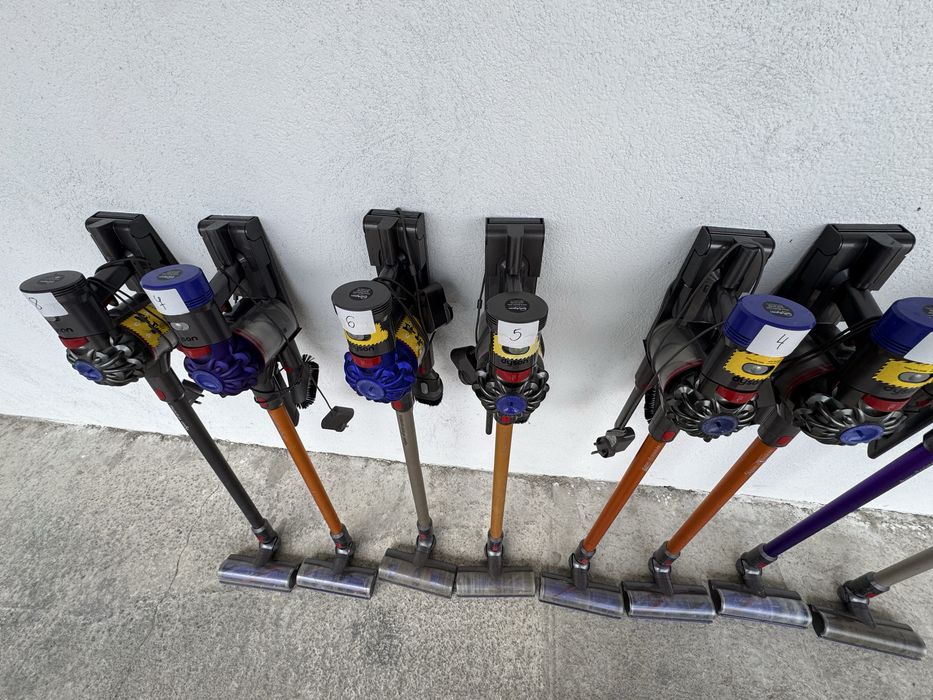 Прахосмукачка на батери - Dyson V8