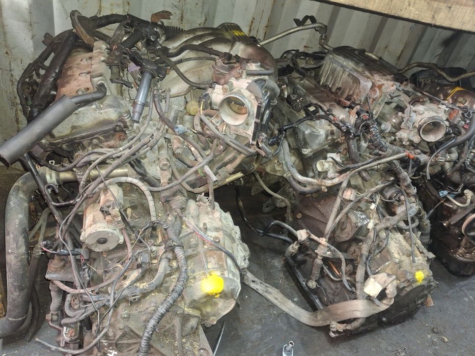 Двигатель матор SR20.