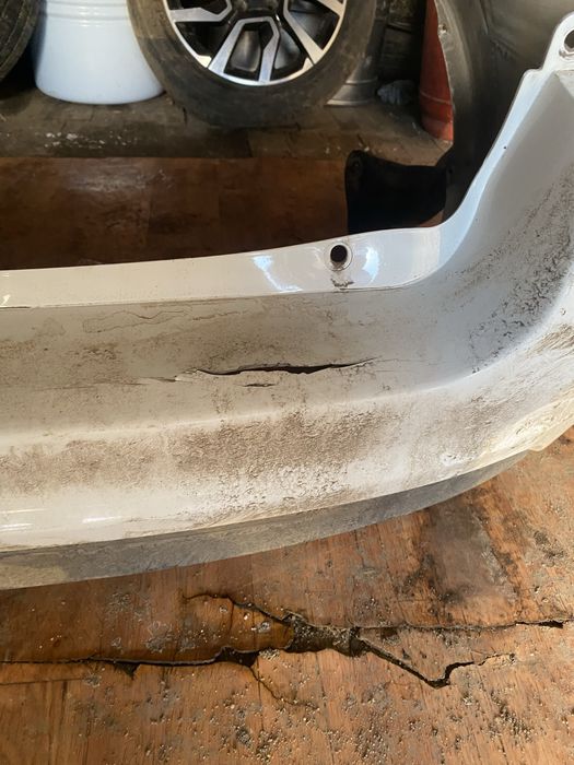 Гранта фл задний бампер лригинал