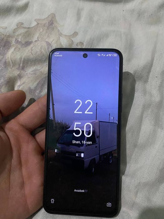 Infinix HOT 12 128tali Sirochni sotiladi