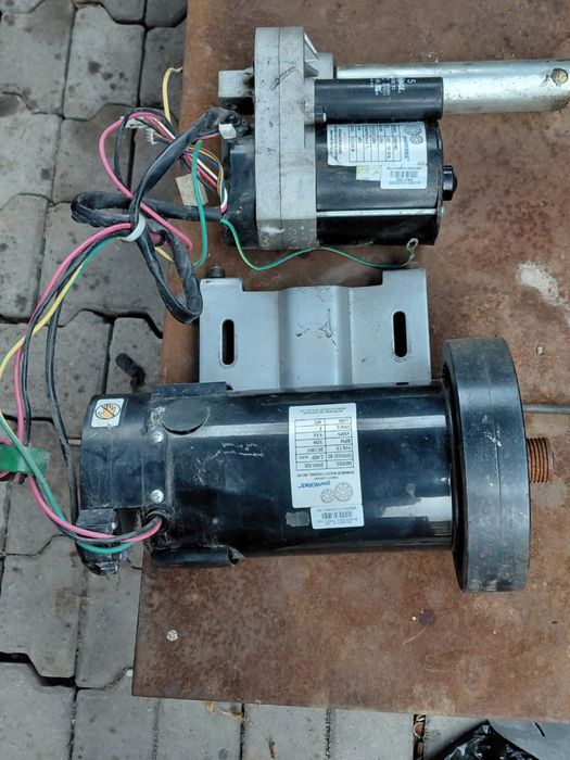 Моторчик от беговой дорожки