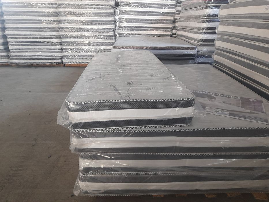 Продаётся матрас ортопедические и анатомические