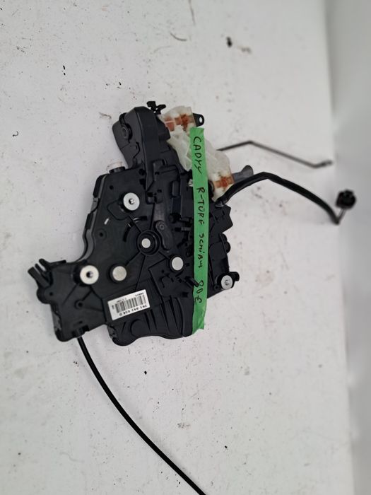 Брава  врата Vw Caddy 2016/2023г