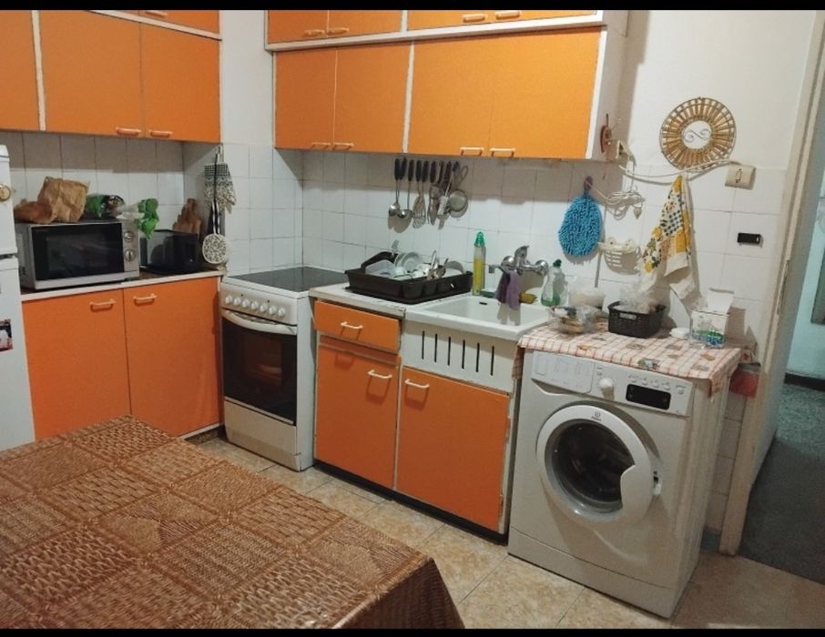 Двустаен апартамент в Ж.к.Красно село