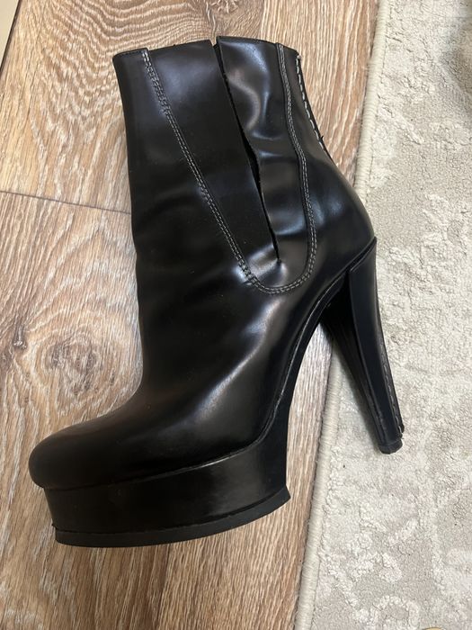 Продам ботильоны