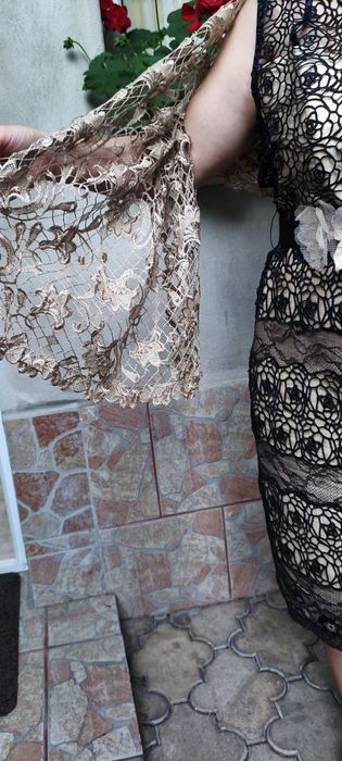 Vând rochie pentru evenimente ,elegantă