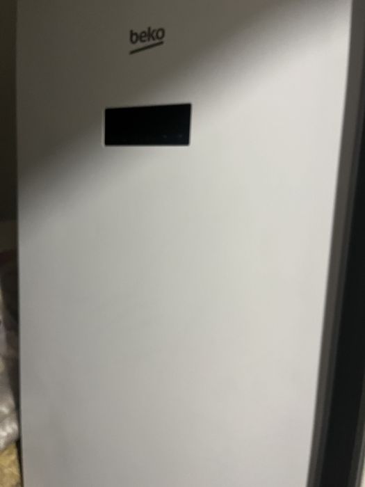 Холодильник BEKO