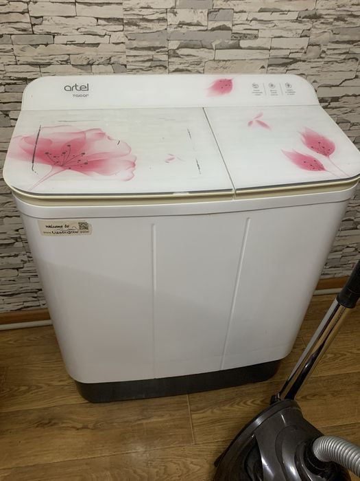 Стиральная машинка и пылесос