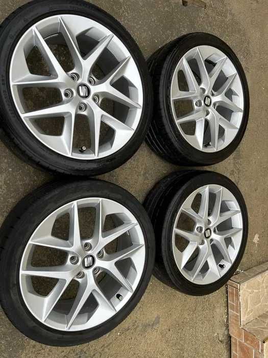 лети джанти 7.5J x 18 ; 5/112 ; ET 51 (Skoda Seat VW) с нови летни гуми 225/45 Viking Protech Newgen