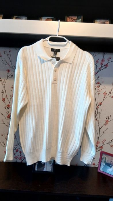 Pulover damă de la New Yorker