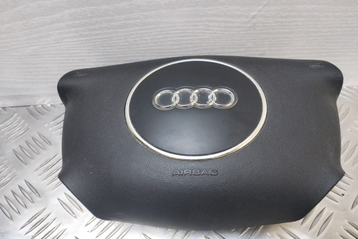 Airbag volan 8P0880201J Audi A4 B7 seria