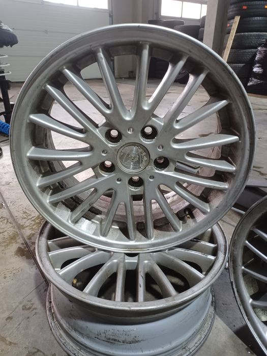 Vând jante 17  te BMW X3 5x120