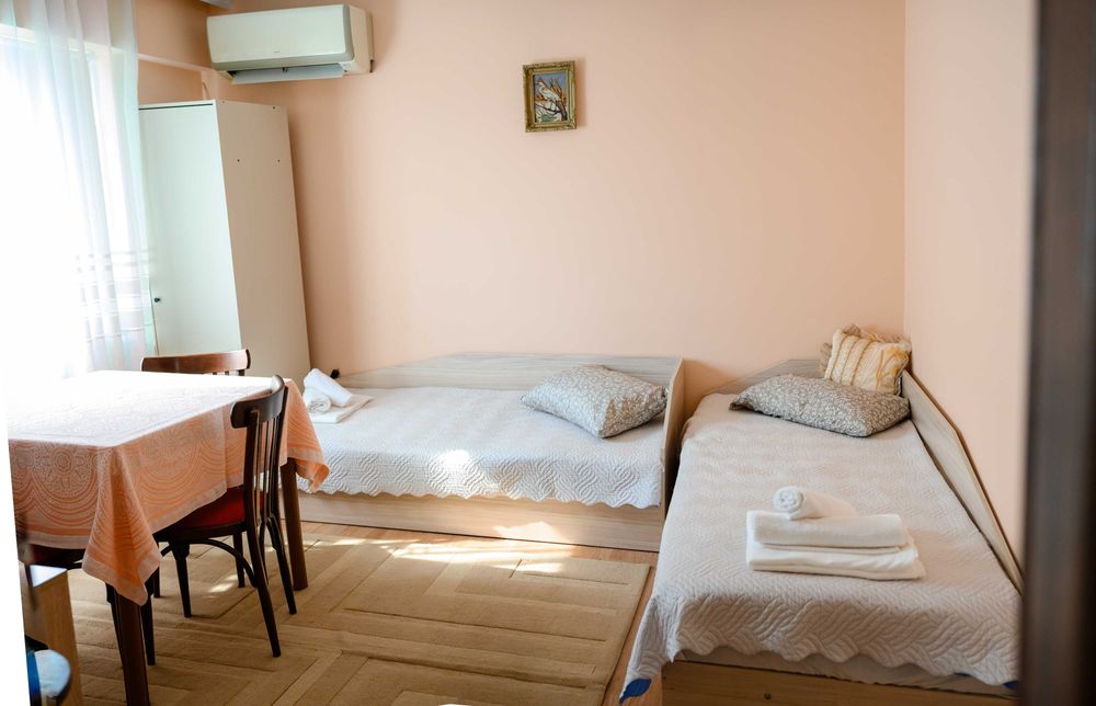 Дава се под наем Тристаен апартамент в Варна, Младост 2 - 70 кв.м за 484.5 € - Снимка #6