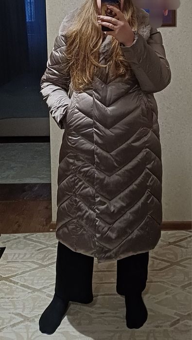 Продам пуховик зимний размер 52