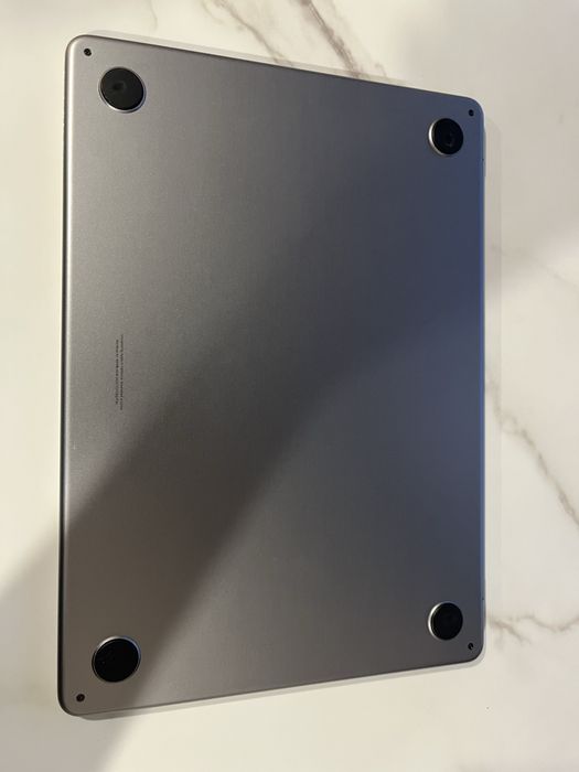 Macbook Air 13 m2 8gb 256gb