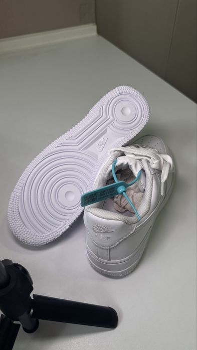 Nike Air Forse Triple White