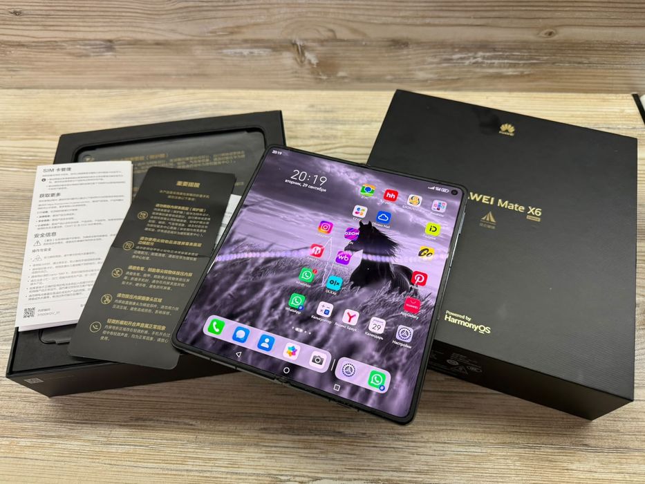 Huawei Mate X6 12/512 Gb