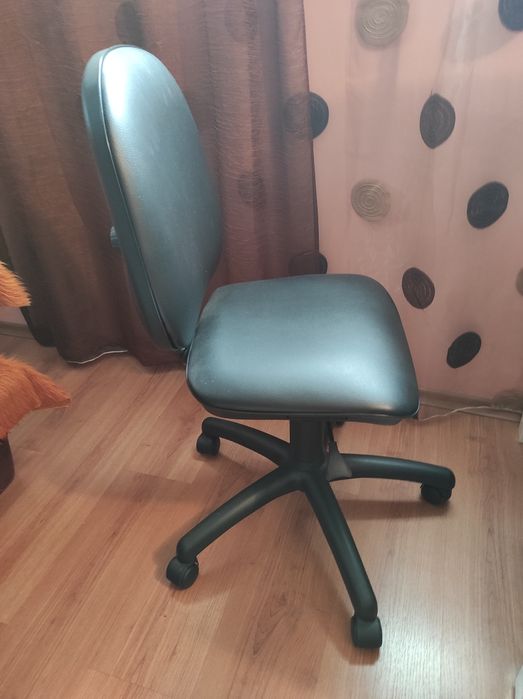 Стилово масивно бюро -писалище-тип Буров