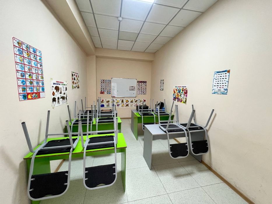 Срочно Продаётся отдельно стоящие здания 1 линия вдоль дороге