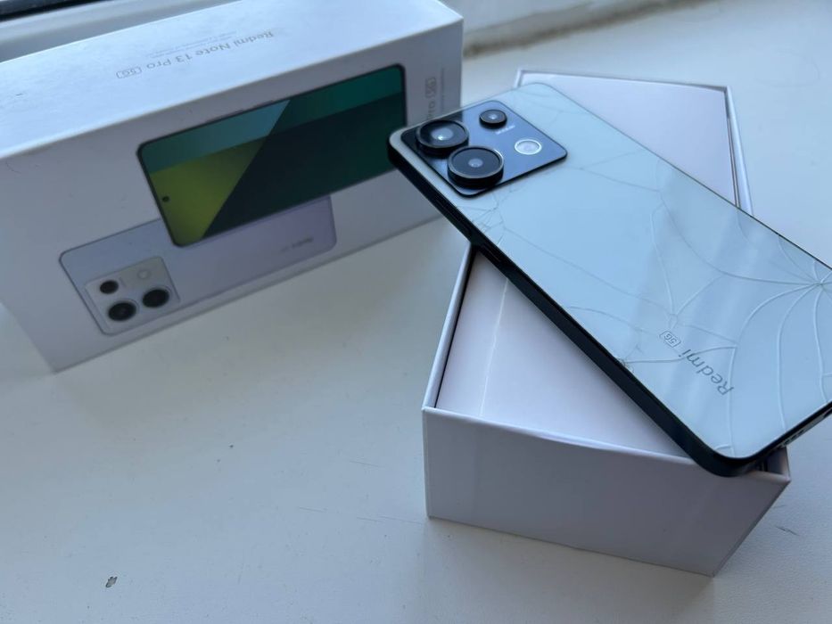 Продаю Redmi Note 13 Pro, в отличном состоянии.