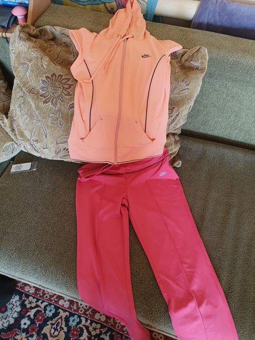 Спортивный костюм Nike 42-44