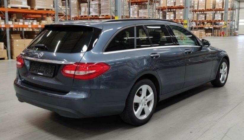 MERCEDES-BENZ C-Class 2015 — imagine 3