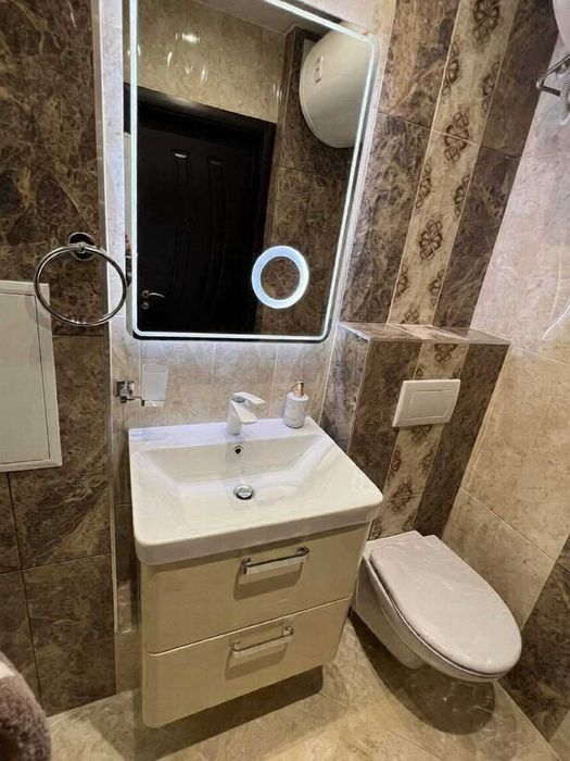 Продава се Тристаен апартамент в Пловдив, Южен - 78 кв.м за 850 €/кв.м - Снимка #3