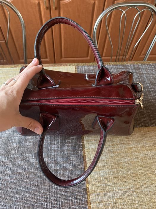 Продам женские сумки. Новые