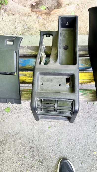 Е34 Борода Бардачок