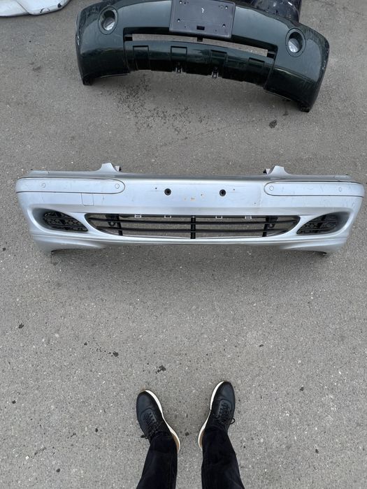 Бампер перед Mersedes-benz E 220