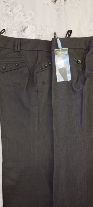 Брюки женские классические