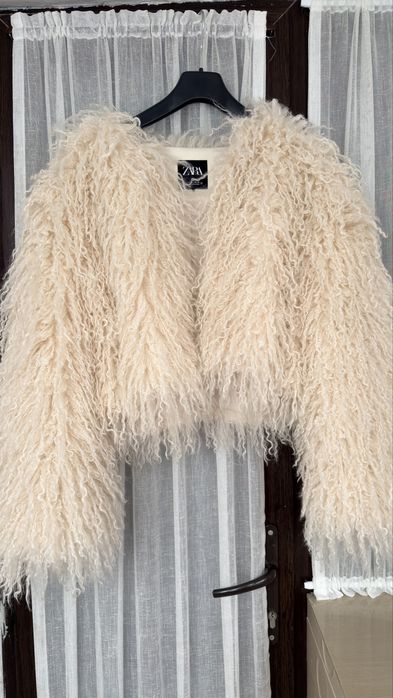 Haina deosebita zara!!