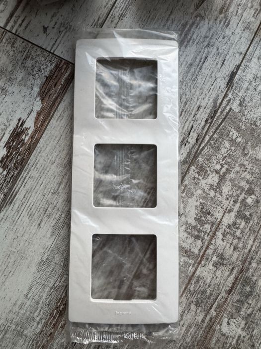 Niloe Legrand 764571, 764671, 764674 нови в опаковка, цвят бял, крем