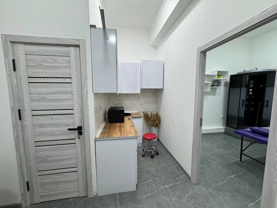 Аренда Салон и Косметолог и другие можно на Сагбан