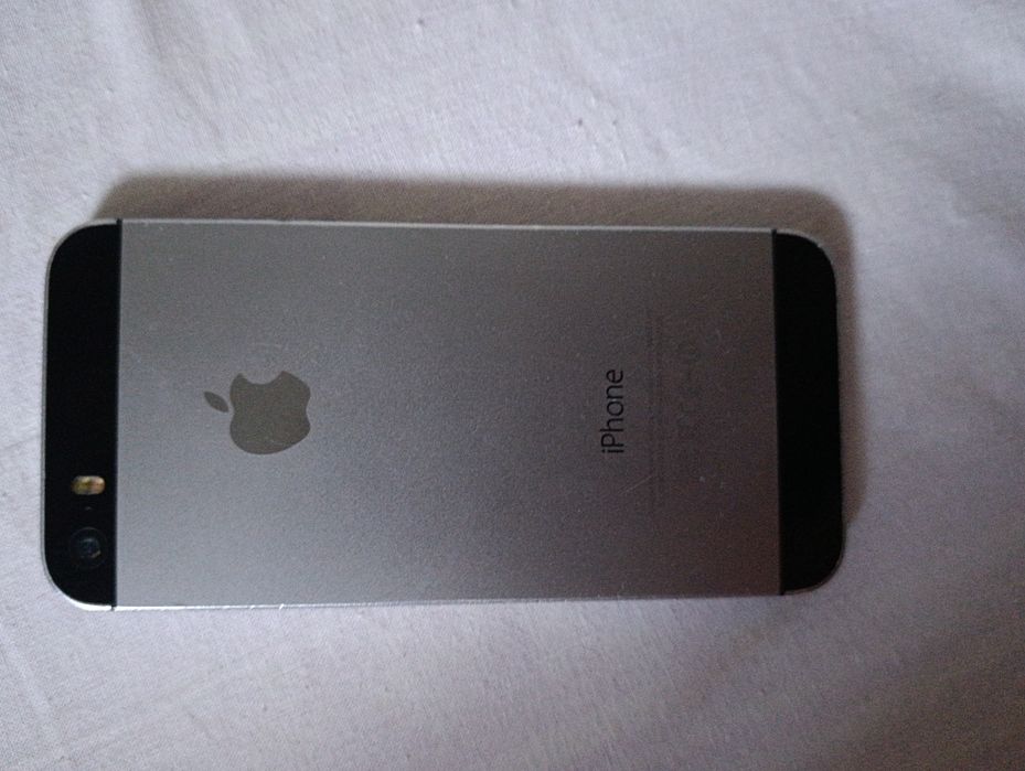 Айфон 5s 16гб обмен на выше