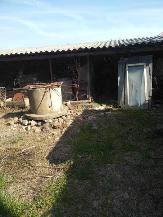 Продавам двуетажна къща в град Брезово област Пловдив