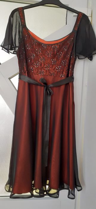 Rochie eleganta cu voal negru