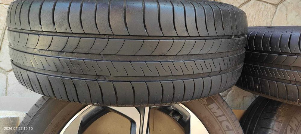Roți complete pe 16 KIA XCEED