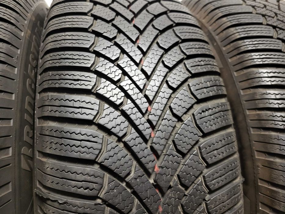 235/60/18 Bridgestone 2024 г. / зимни гуми