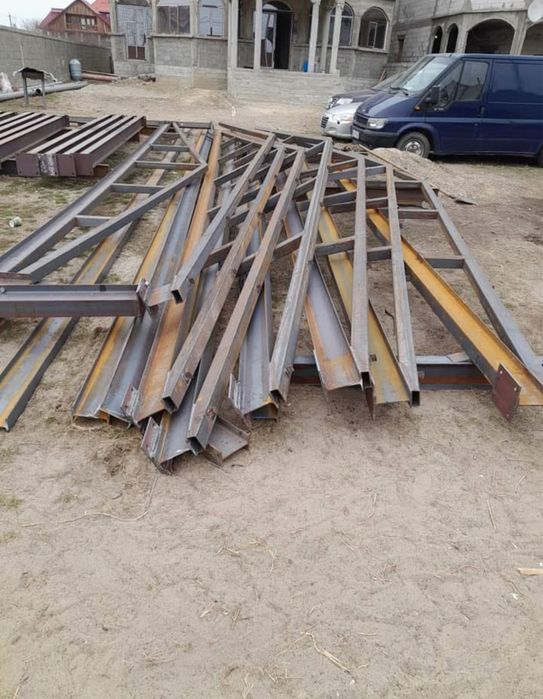 Vând structură metalică 12x30x4 detali la telefon
