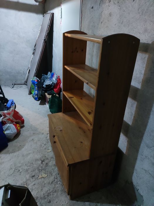 Дърена етажерка с шкафчета 154/90/50 см