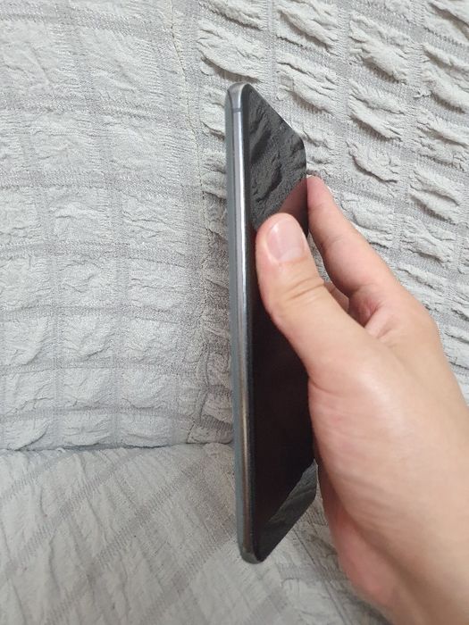 Srochna sotiladi Samsung Galaxy S20 Ultra 5G 12/256GB Original igravoy
