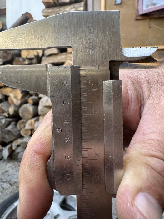 Джанти 15 4х114,3 с много хубави зимни гуми