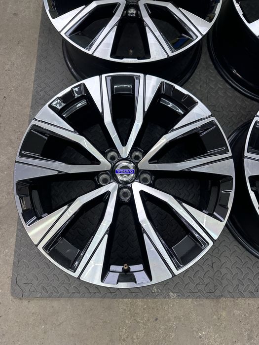 19-цола 5х108 - Volvo - S60-V40-V60-XC40-XC60