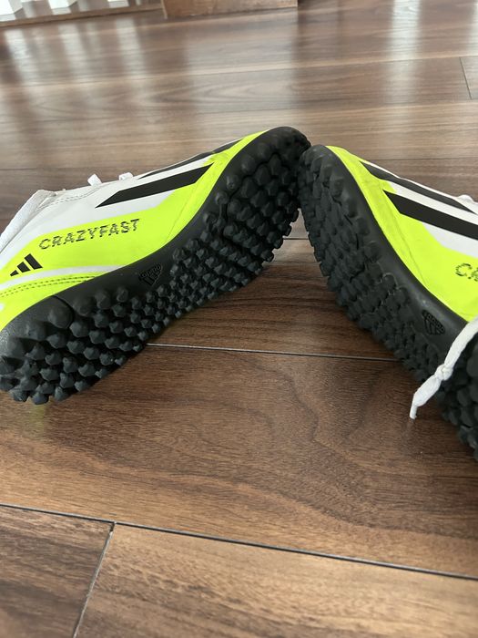 Pantofi fotbal Adidas Crazyfast, măsura 38